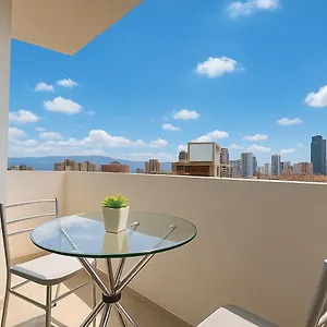 Apartment Loft Moderno En El Poblado Con Vista Y Parqueadero Mio Lofts, Medellin